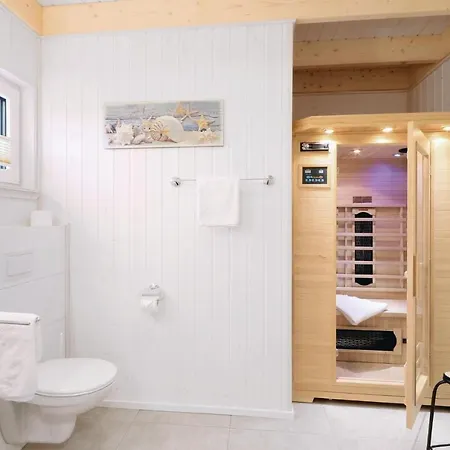 Awesome In Ostseeresort With Sauna * أوبلينتيز